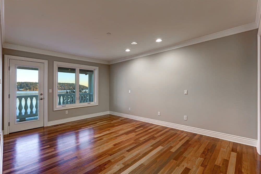 FLOORING & TILING WORKS