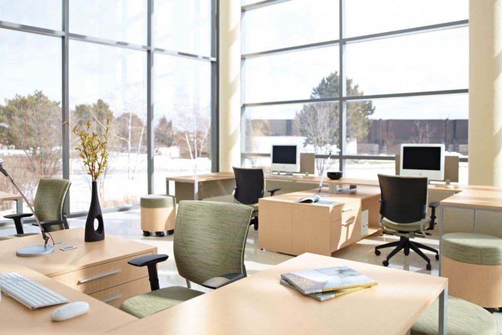 OFFICE & COMMERCIAL FURNITURE